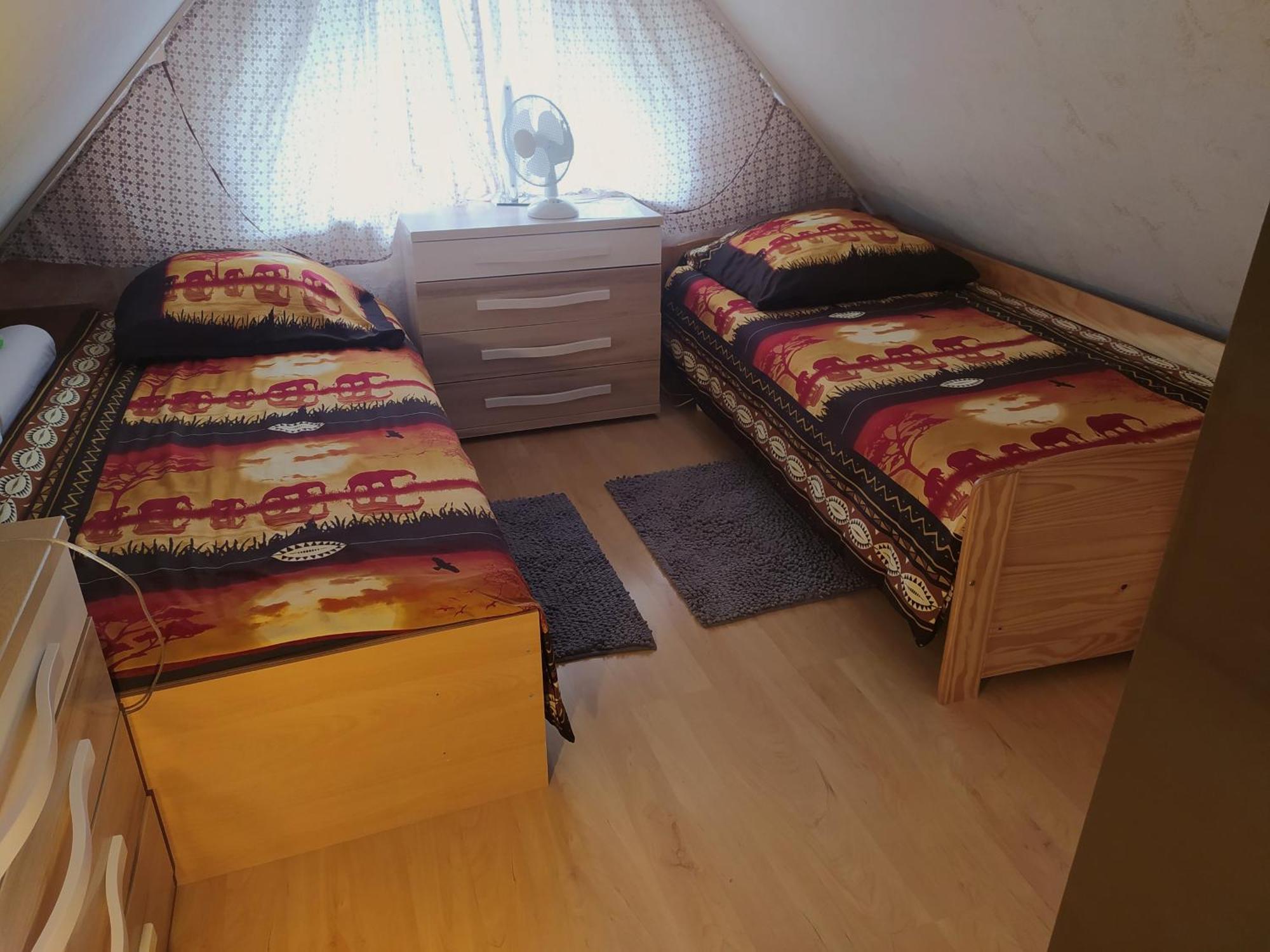 Apartment Auf Zwei Ebenen Leopoldshohe Екстериор снимка